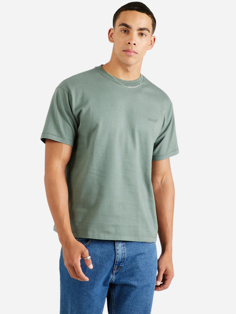 Футболка бавовняна довга чоловіча Levi's A0637-0101 M Зелена (5401128769643) - зображення 1