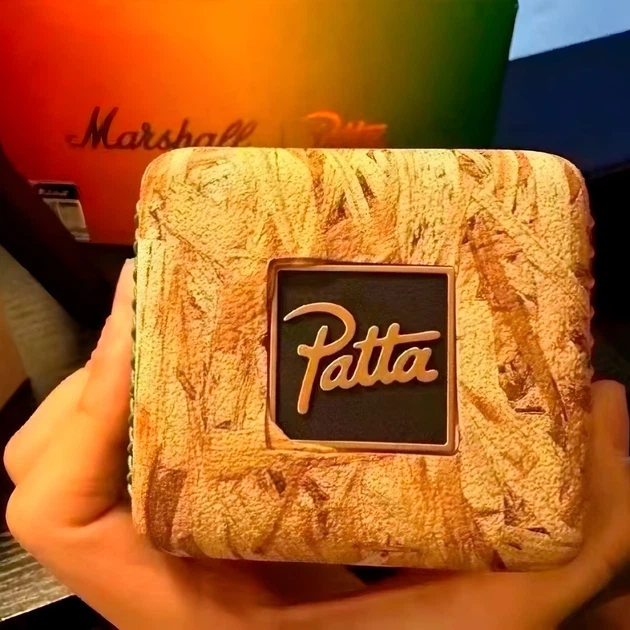 Bluetooth-колонка Marshall Patta портативна бездротова Помаранчевий (1015-604-00) - Фото 6 Bluetooth-колонка Marshall Patta портативна бездротова Помаранчевий (1015-604-00) - зображення 6