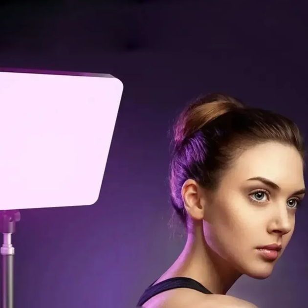 LED-лампа для студійного освітлення 22х15,5см, від мережі, RGB + пульт / Прямокутна лампа F99B (L) - Фото 6 LED-лампа для студійного освітлення 22х15,5см, від мережі, RGB + пульт / Прямокутна лампа F99B (L) - зображення 6