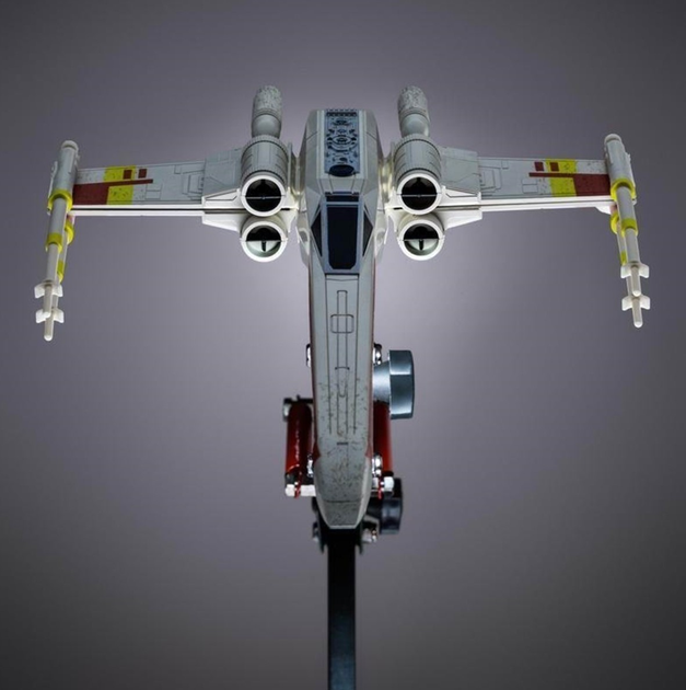 Lampka biurkowa Paladone Star Wars Myśliwiec X-Wing (5056577710625) - obraz 4