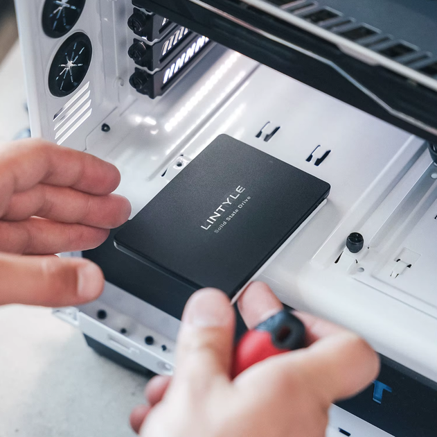 SSD накопичувач 2.5'' LINTYLE SATA 3.0 120Gb – фото, отзывы