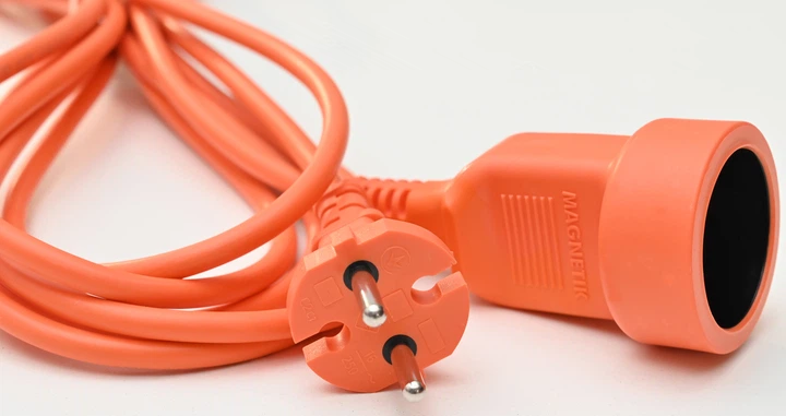 Удлинитель Magnetik MAG 1100-102 2х1 без заземления 1 розетка 10 м Оранжевый (4820290650343) - изображение 6