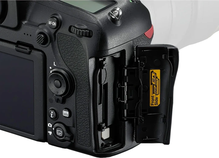 Дзеркальна камера Nikon D850 Body (VBA520AE) - Фото 8 Дзеркальна камера Nikon D850 Body (VBA520AE) - зображення 8