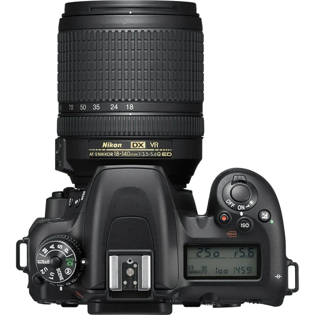 Дзеркальна камера Nikon D7500 + AF-S DX Nikkor 18-140mm f/3.5-5.6G ED VR Kit (VBA510K002) - Фото 7 Дзеркальна камера Nikon D7500 + AF-S DX Nikkor 18-140mm f/3.5-5.6G ED VR Kit (VBA510K002) - зображення 7