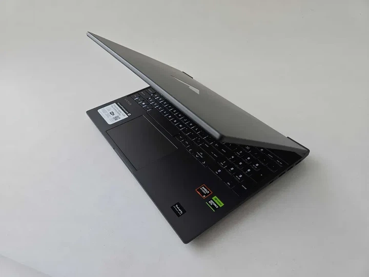 Ноутбук HP Victus 15 (2024) R5 8645HS/RTX 4050/RAM 8GB/SSD 512GB/144Hz Б\В - Фото 6 Ноутбук HP Victus 15 (2024) R5 8645HS/RTX 4050/RAM 8GB/SSD 512GB/144Hz Б\В - зображення 6