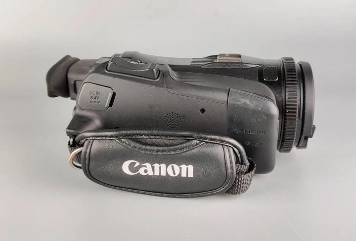 Цифровая видеокамера Canon XA40 / 4K / 20X зум / Чорна Б/В - изображение 10