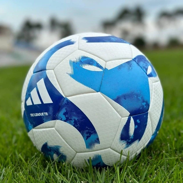 Футбольный мяч Adidas Tiro League HT2429 5 размер - Фото 3 Футбольный мяч Adidas Tiro League HT2429 5 размер - изображение 3