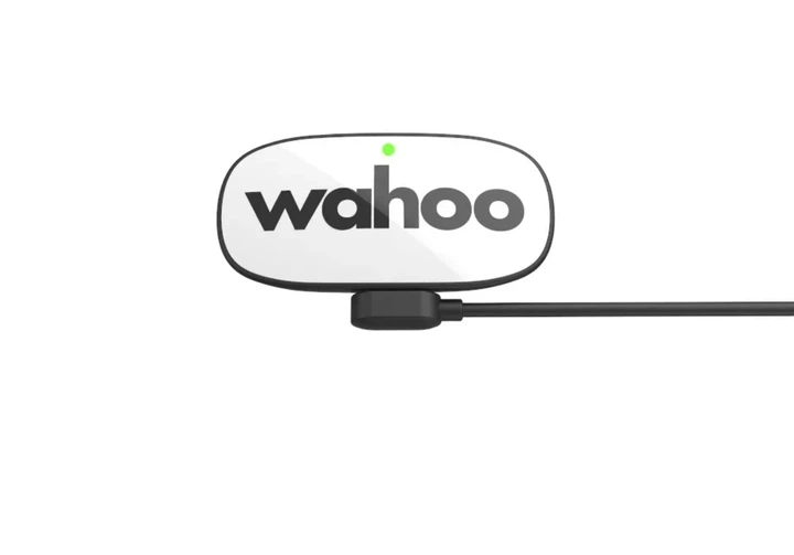 Нагрудный пульсометр с зарядкой Wahoo TRACKR Heart Rate Monitor, с Bluetooth BLE и ANT+ для Garmin, Polar, Wahoo, Apple Watch и всех смартфонов (WFBTHR05W) - изображение 7