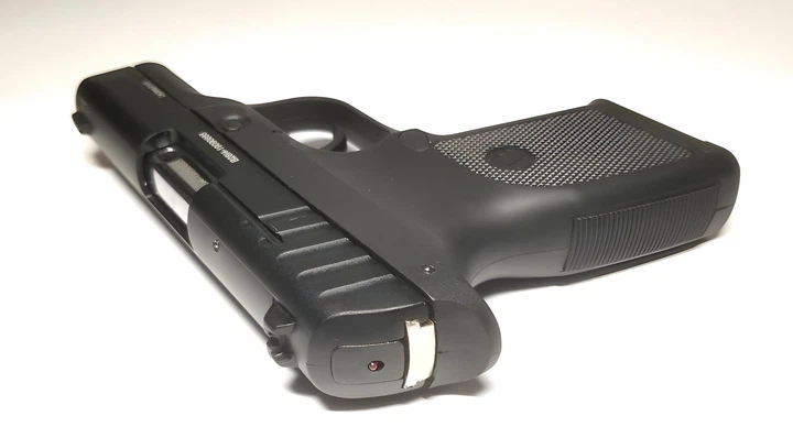 Стартовый пистолет Blow TR-14-02 с доп. магазином Beretta Px4 Storm Compact - изображение 4