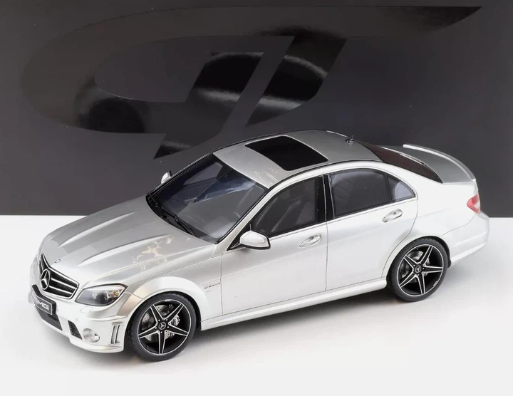 Модель автомобиля Mercedes-Benz C63 AMG (W204) Limousine Iridium