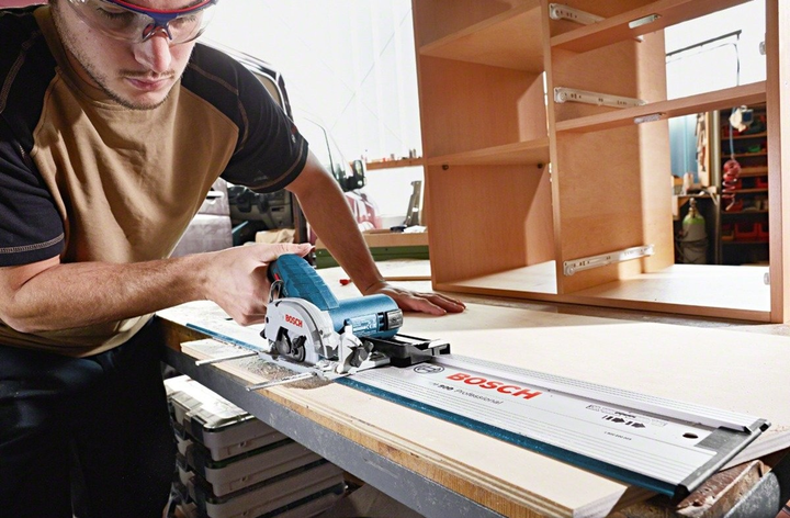 Akumulatorowa pilarka tarczowa Bosch Professional GKS 12V-26 bez akumulatora i ładowarki (06016A1002) - obraz 6