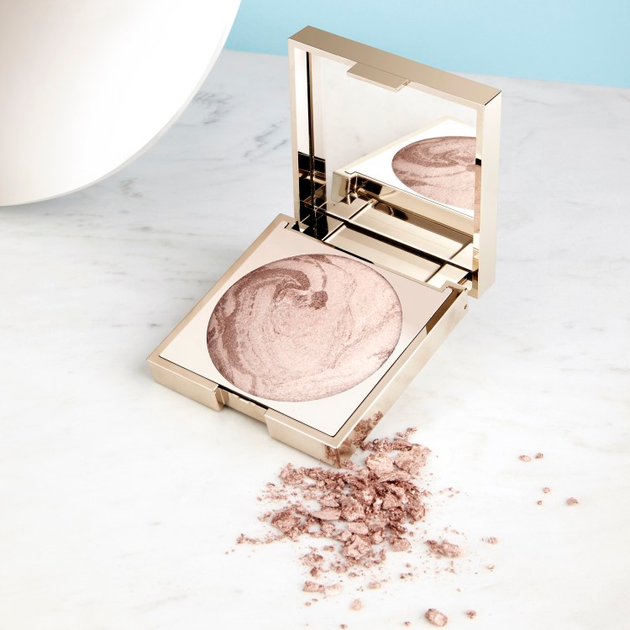 Rozświetlacz do twarzy Dr. Irena Eris Glamour Sheen w kamieniu Sunset Gleam 8 g (5900717565814) - obraz 3