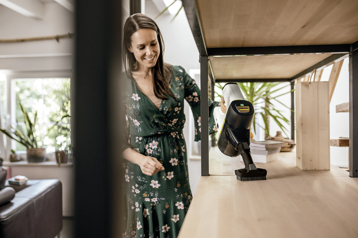 Акумуляторний пилосос Karcher VC 6 Cordless ourFamily Duo (1.198-678.0) - зображення 3