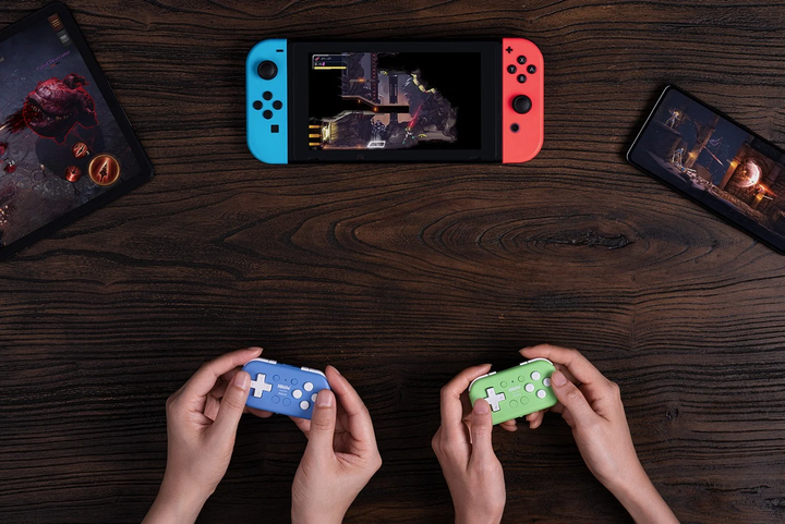 Kontroler bezprzewodowy 8BitDo Micro Bluetooth Gamepad Green (6922621503583) - obraz 9