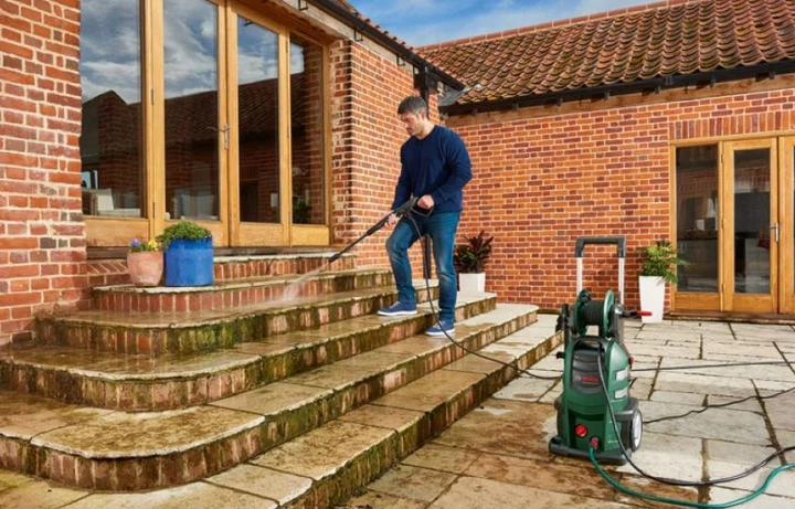 Мойка высокого давления Bosch AdvancedAquatak 160 (2600 Вт, 570 л/ч) с пенообразователем (24910) - Фото 5 Мойка высокого давления Bosch AdvancedAquatak 160 (2600 Вт, 570 л/ч) с пенообразователем (24910) - изображение 5