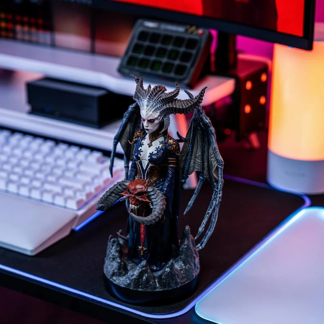 Stojak na telefon Exquisite Gaming Diablo IV Lilith 20 cm (5060525896392) - obraz 6