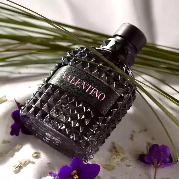 Zestaw dla mężczyzn Valentino Born In Roma Woda toaletowa 50 ml + Miniaturka Woda toaletowa 15 ml (3614274160376) - obraz 4