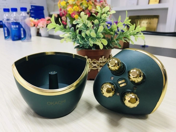 Мікрострумовий масажер для обличчя з RF + EMS + LED терапією OKACHI GLIYA OG-5623G для ліфтингу та підтяжки шкіри - зображення 2