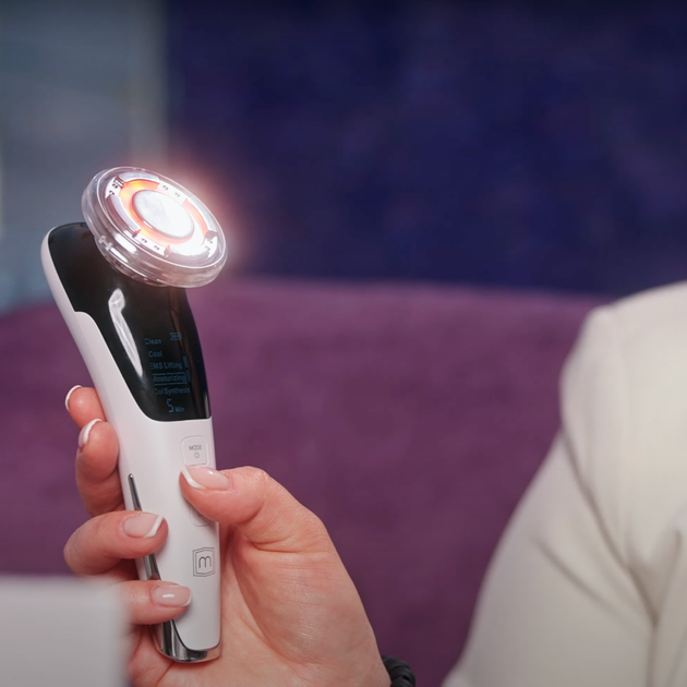 Мікрострумовий RF Lifting Масажер для обличчя Skin Lifting 7.0 Pink - EMS, LED - зображення 3
