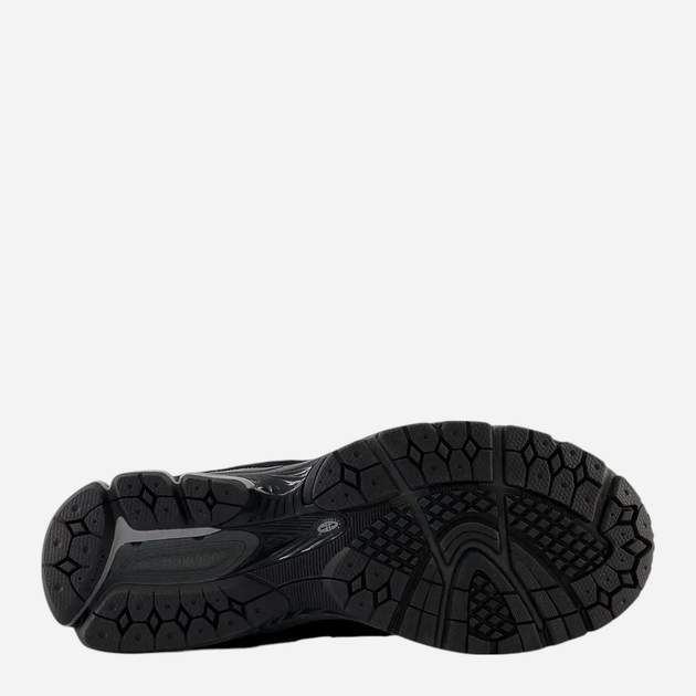 Buty sportowe męskie New Balance 2002R U2002RTG 42 (8.5US) Czarne (197968044280) - obraz 6
