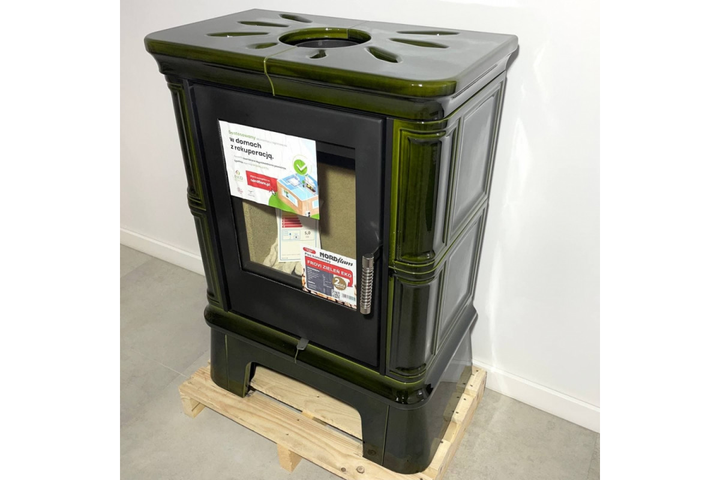 Кафельная печь с большим обзорным стеклом на дровах, брикетах NORDFLAM FROVI GREEN - 5 кВт - Фото 4 Кафельная печь с большим обзорным стеклом на дровах, брикетах NORDFLAM FROVI GREEN - 5 кВт - изображение 4
