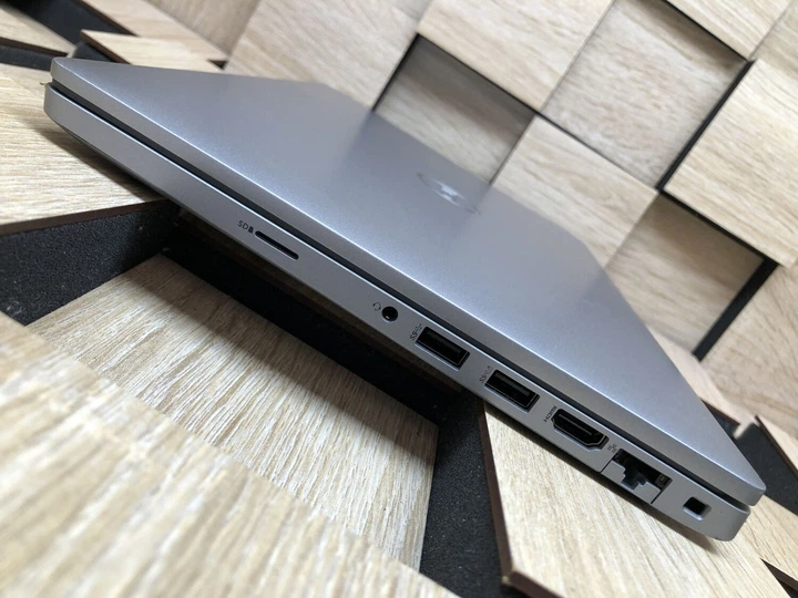 Ультрабук Б-класс Dell Latitude 5420 / 14" (1920x1080) IPS / Intel Core i5-1135G7 (4 (8) ядра по 4.2 GHz) / 8 GB DDR4 / 256 GB SSD M.2 / Intel Iris Xe Graphics / WebCam / HDMI / BIOS Boot lock б/у - Фото 6 Ультрабук Б-класс Dell Latitude 5420 / 14" (1920x1080) IPS / Intel Core i5-1135G7 (4 (8) ядра по 4.2 GHz) / 8 GB DDR4 / 256 GB SSD M.2 / Intel Iris Xe Graphics / WebCam / HDMI / BIOS Boot lock б/у - изображение 6