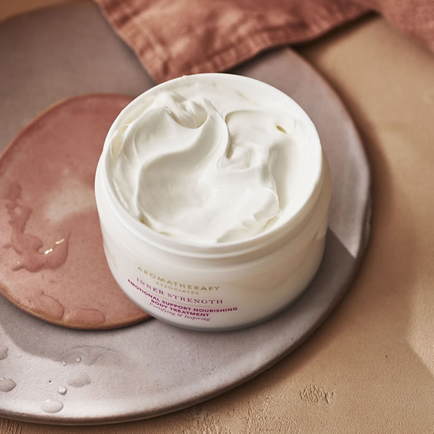 Бальзам до тіла Aromatherapy Associates Inner Strength Nourishing живильний 200 мл (642498008702) - зображення 3