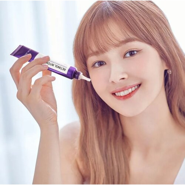 Krem do skóry wokół oczu Some By Mi Retinol Intense 30 ml (8809647392583) - obraz 4