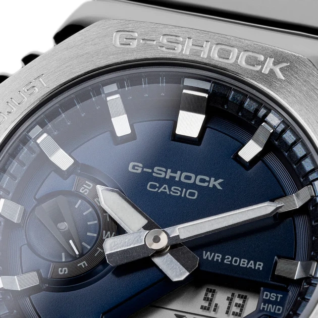 Мужские часы Casio G-SHOCK Classic GM-2110D-2BER - изображение 2