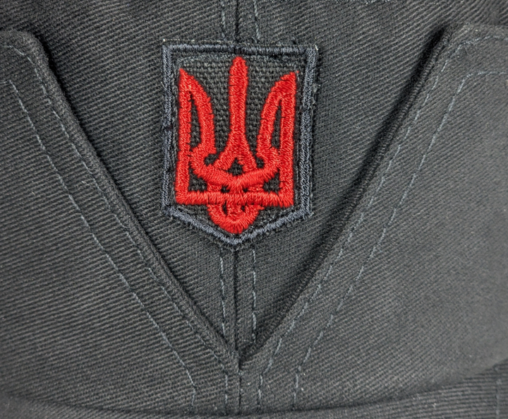 Кепка немка мазепинка бандеровка австрийка хлопковая тонкая с кокардой и тризубом VladAltex 57 Черный 43-19 - изображение 4