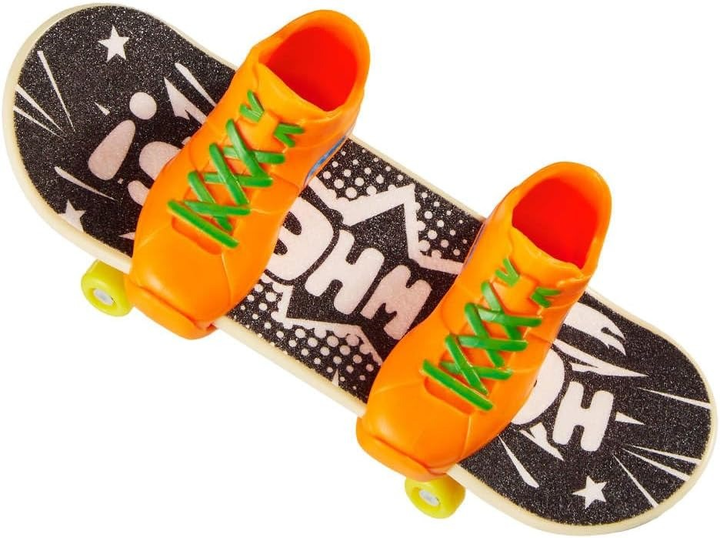 Zestaw zabawkowy Hot Wheels Deskorolka Powerful Punch + buty do jazdy palcami HVK17 (0194735206070) - obraz 4