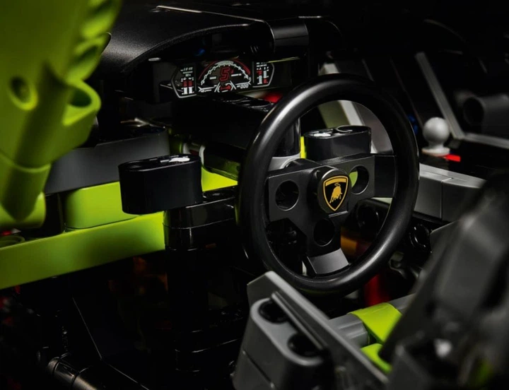 Конструктор Technic Lamborghini Sian FKP 37 3696 деталей (42115) - Фото 6 Конструктор Technic Lamborghini Sian FKP 37 3696 деталей (42115) - изображение 6