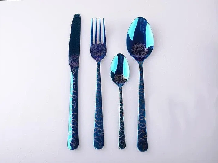 Набір столових приборів у подарунковій коробці Herdmar Oslo Blue5 48 предмети - Фото 2 Набір столових приборів у подарунковій коробці Herdmar Oslo Blue5 48 предмети - зображення 2