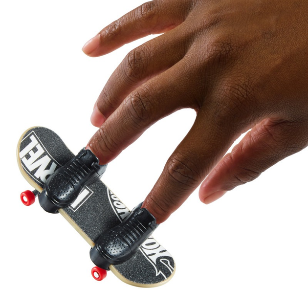 Zestaw zabawkowy Hot Wheels Deskorolka Venom + buty do jazdy palcami HNG25 (0194735139996) - obraz 6
