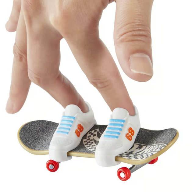 Іграшковий набір Hot Wheels Скейтборд Sky Shredder + взуття для керування пальцями HGT59 (0194735057375) - зображення 6