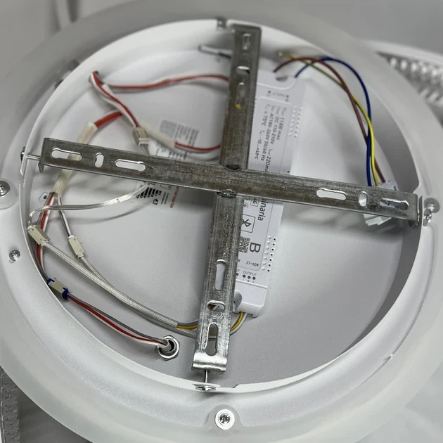 Светодиодная LED люстра AKRILIKA ROUND 100W 4R WHITE Luminaria 3000-6500К,9500Lm, с пультом ДУ 220V IP20 - изображение 6