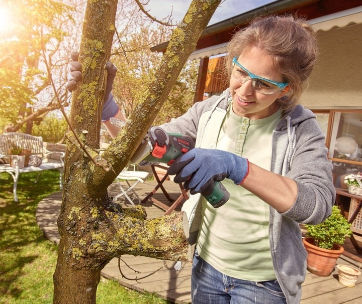 Akumulatorowa pilarka łańcuchowa Bosch EasyCut 12 (06033C9001) - obraz 5