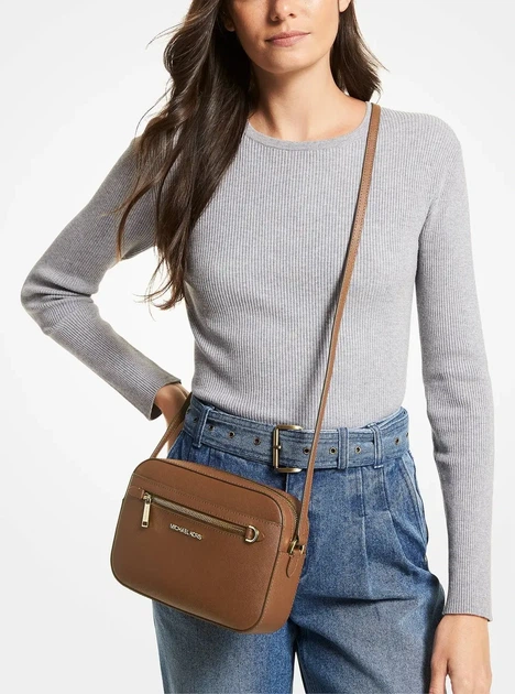 Жіноча сумка MICHAEL Michael Kors Jet Set Large Saffiano Leather Crossbody Bag (35S1GTTC7L) коричнева - Фото 7 Жіноча сумка MICHAEL Michael Kors Jet Set Large Saffiano Leather Crossbody Bag (35S1GTTC7L) коричнева - зображення 7