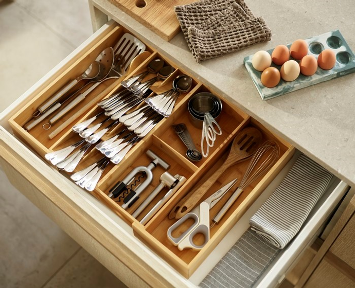 Organizer na sztućce Joseph Joseph DrawerStore bambusowy 32-56x40x6.8 cm (5028420009859) - obraz 10