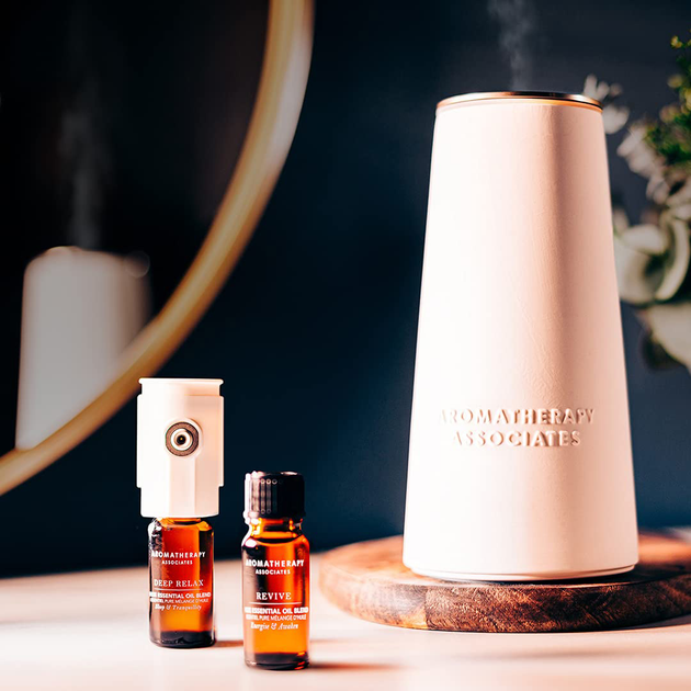 Ефірна олія Aromatherapy Associates Revive Citrus Aromatic 10 мл (642498015533) - зображення 6