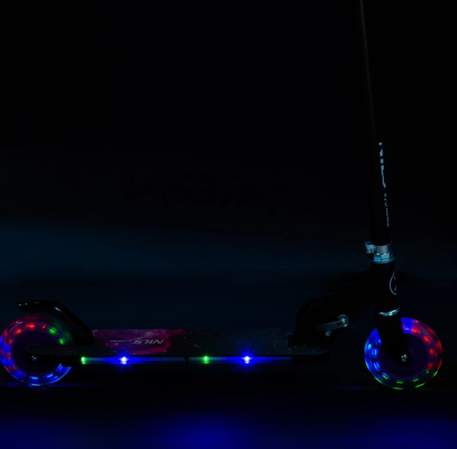 Самокат дитячий Nils Extreme HD025 LED Фіолетовий (5907695542004) - зображення 13