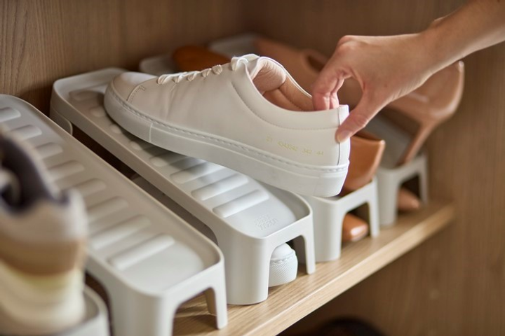 Zestaw organizerów na buty Joseph Joseph Shoe-in Compact szary 2 szt (5028420555028) - obraz 12