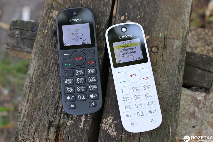 Мобильный телефон Sigma mobile Comfort 50 Senior Black - изображение 9