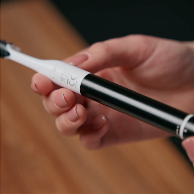 Звуковая зубная щетка Medica+ ProBrush 7.0 Compact Black - изображение 14