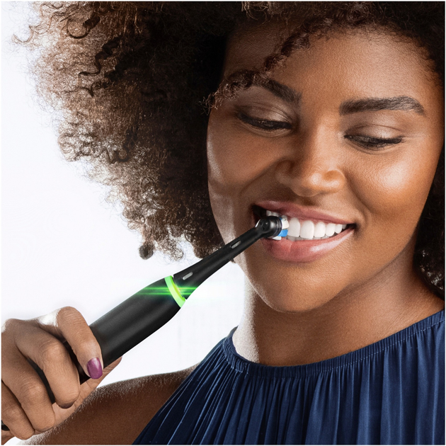 Elektryczna szczoteczka do zębów Oral-B iO 5N Czarna + TC (4210201415107) - obraz 8