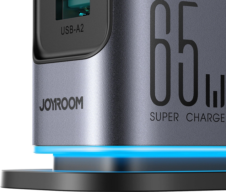 Настільний зарядний пристрій JOYROOM JR-TCM02 GaN 65 Вт EU 4 x USB-C + 2 x USB-A Black-Grey (6956116795528) - зображення 6