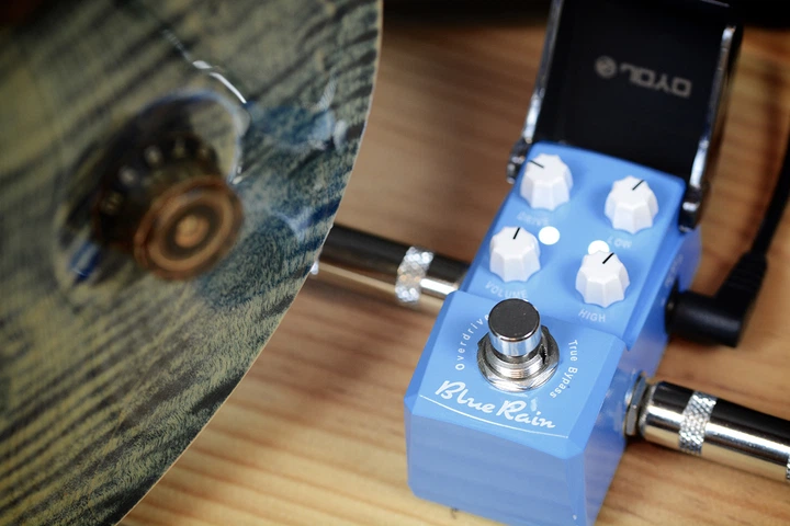 Педаль Joyo JF-311 Blue Rain Overdrive (R123174) - Фото 5 Педаль Joyo JF-311 Blue Rain Overdrive (R123174) - изображение 5