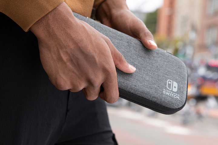 Etui PowerA Slim Case for Nintendo Switch Charcoal (0617885027246) - obraz 12