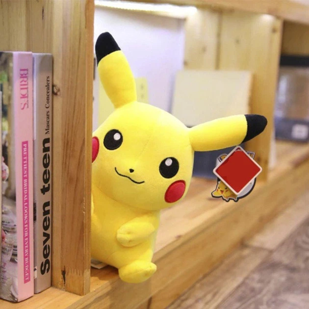 Дитяча м'яка іграшка Pokemon плюшева подушка антистрес у вигляді Покемона Пікачу, 20 см, жовтий (103026637) - Фото 4 Дитяча м'яка іграшка Pokemon плюшева подушка антистрес у вигляді Покемона Пікачу, 20 см, жовтий (103026637) - зображення 4