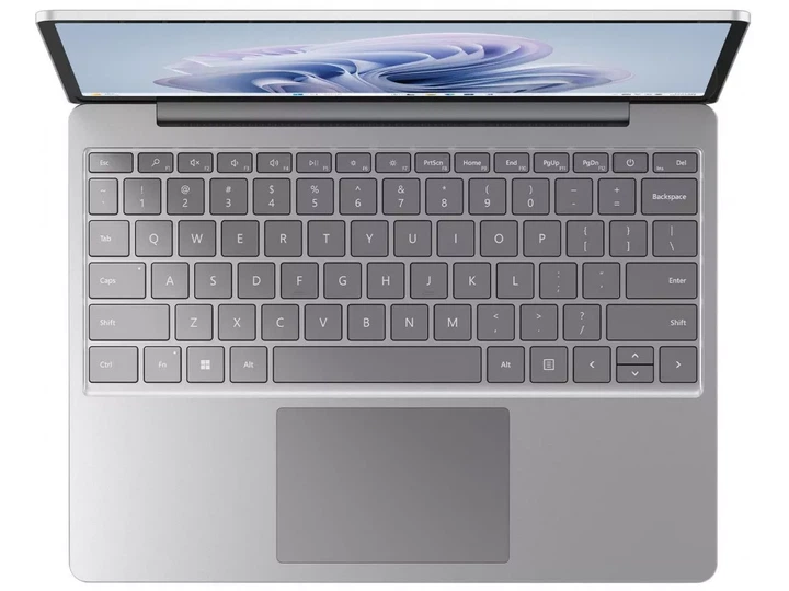 Ноутбук Microsoft Surface Laptop Go 3 12,4" IPS 1536x1024 60 Гц / Intel Core i5-1235U 0.9 ГГц / Intel Iris Xe Graphics / RAM 16 ГБ / LPDDR5 / SSD 256 ГБ / ОС Windows 11 Home / Вага 1,13 кг (XKQ-00001) - Фото 5 Ноутбук Microsoft Surface Laptop Go 3 12,4" IPS 1536x1024 60 Гц / Intel Core i5-1235U 0.9 ГГц / Intel Iris Xe Graphics / RAM 16 ГБ / LPDDR5 / SSD 256 ГБ / ОС Windows 11 Home / Вага 1,13 кг (XKQ-00001) - зображення 5
